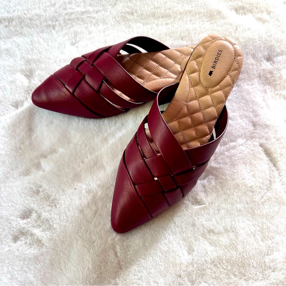 The Dove • Birdies Pointed Mules • Size 7